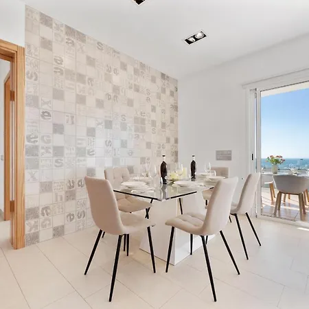 Villa Isabela *